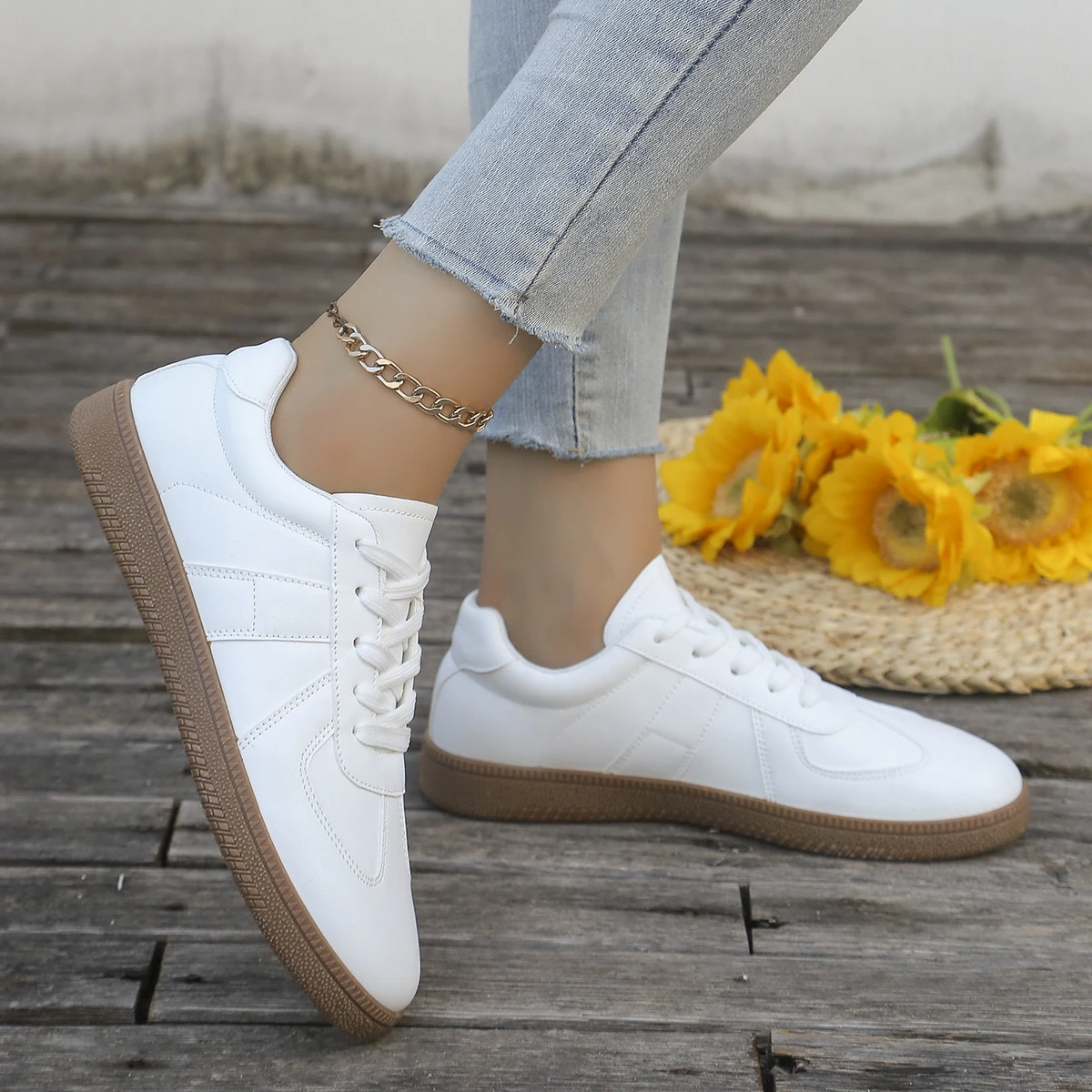 Ladies' casual white sports sh - Sewing Cloth 评论和价格